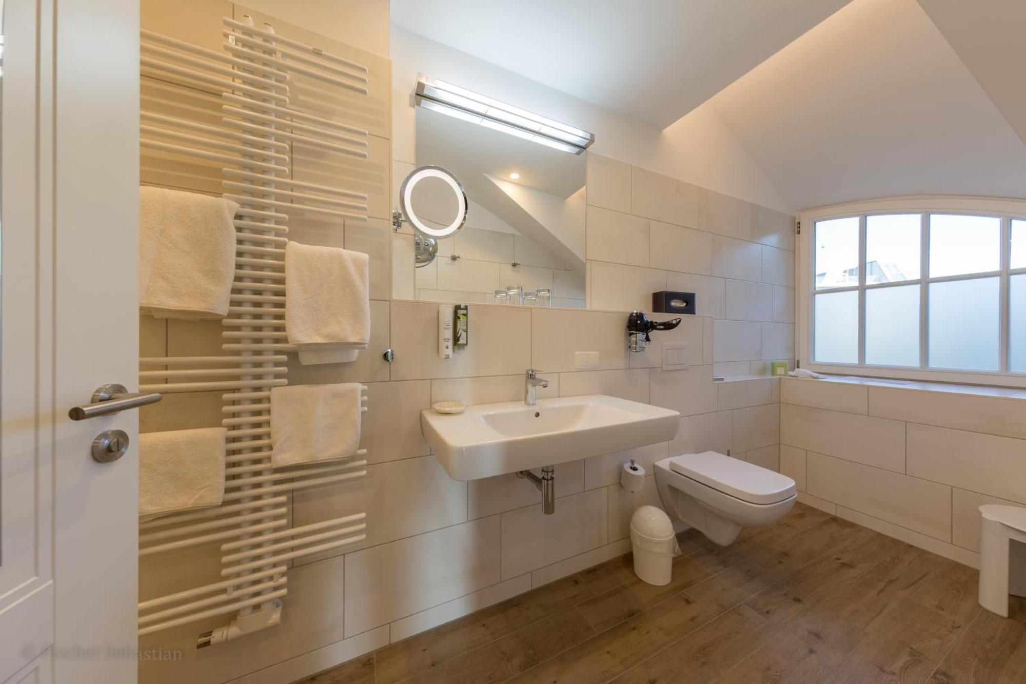 Gaestehaus Bergfalke Ahrenshoop Zimmer foto